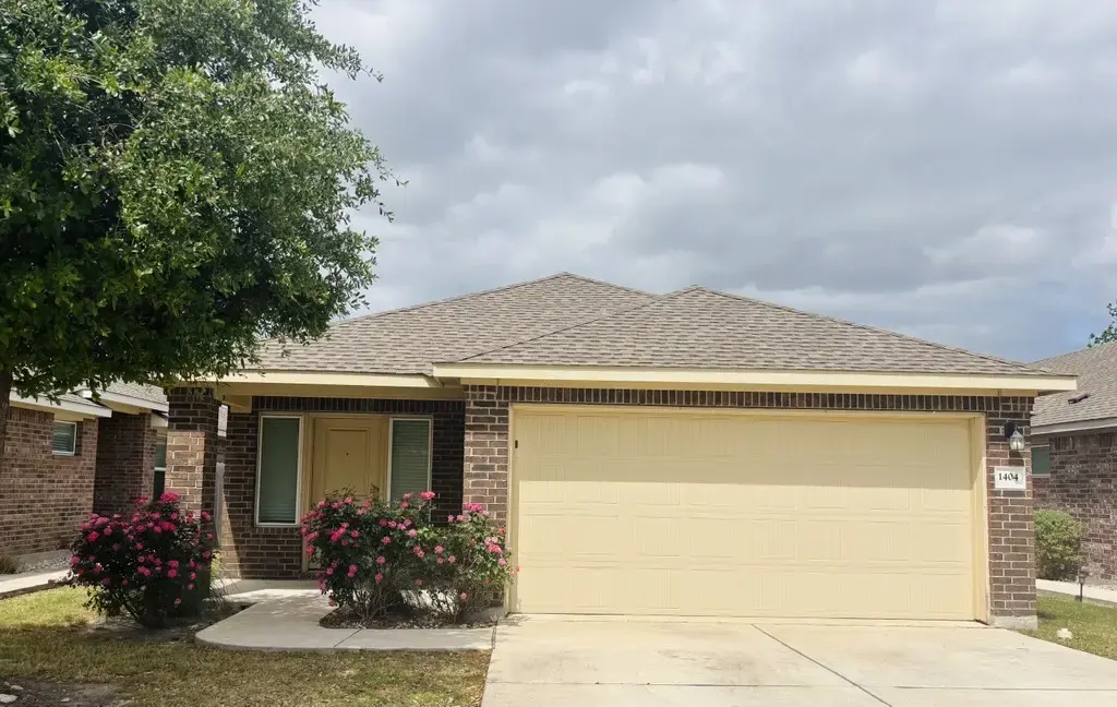 1404 Walden Pond Drive, Pflugerville
