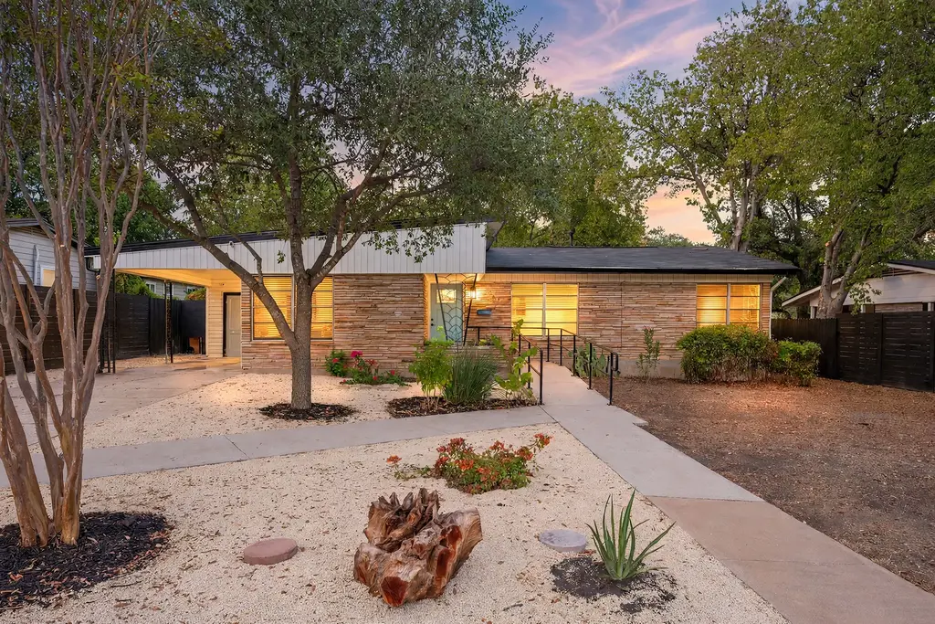 1418 Larkwood Drive, Austin