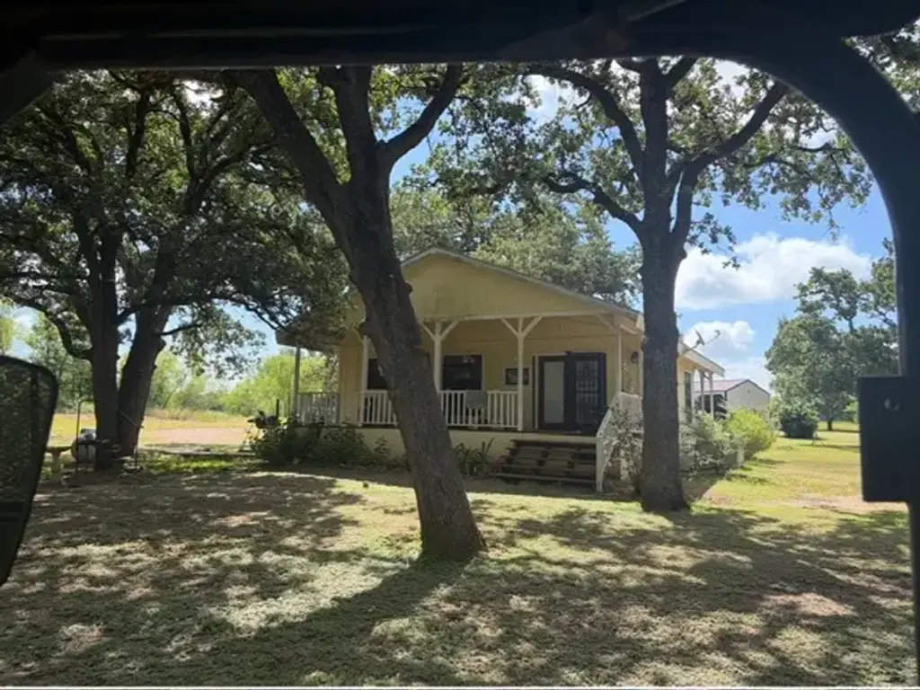 1226 County Road 316, Lexington