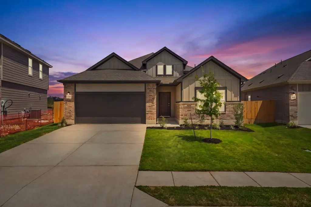 153 Ayres Horn, Cedar Creek