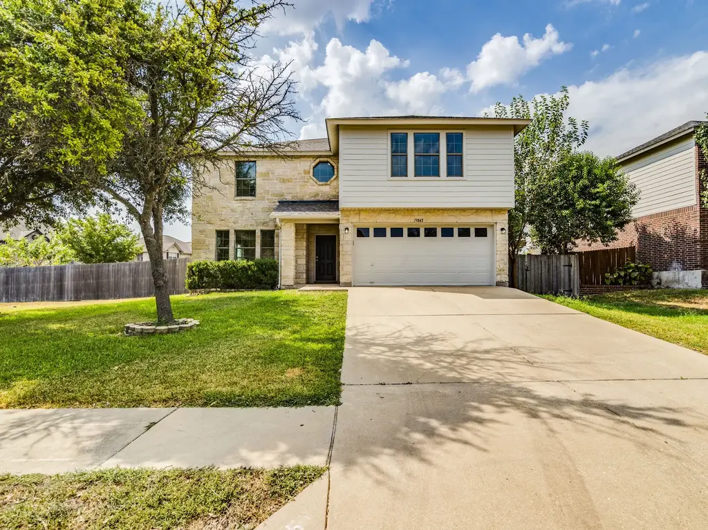 19845 San Chisolm Drive, Round Rock