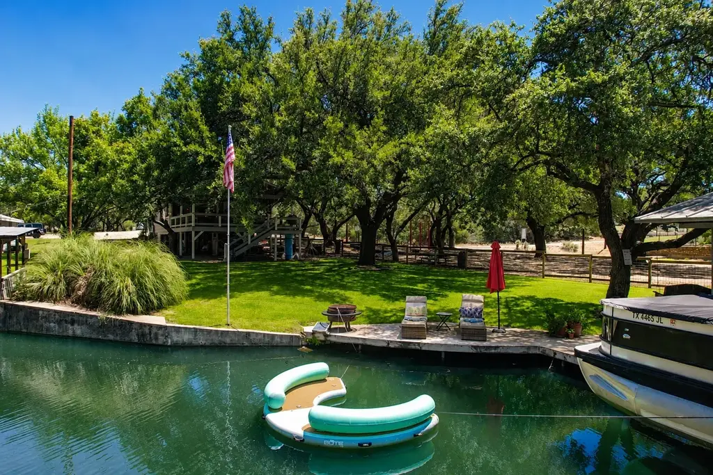 1001 Shorewood Drive, Granite Shoals