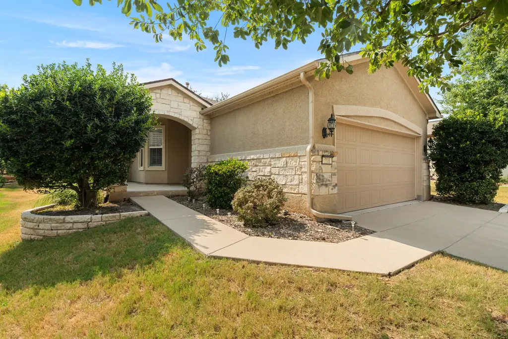 501 Sheldon Lake Drive, Georgetown
