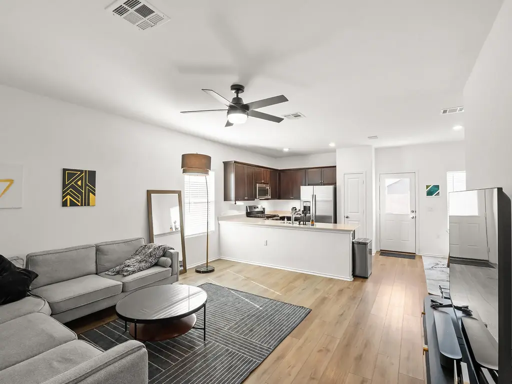 2729 Louris Lane, Pflugerville