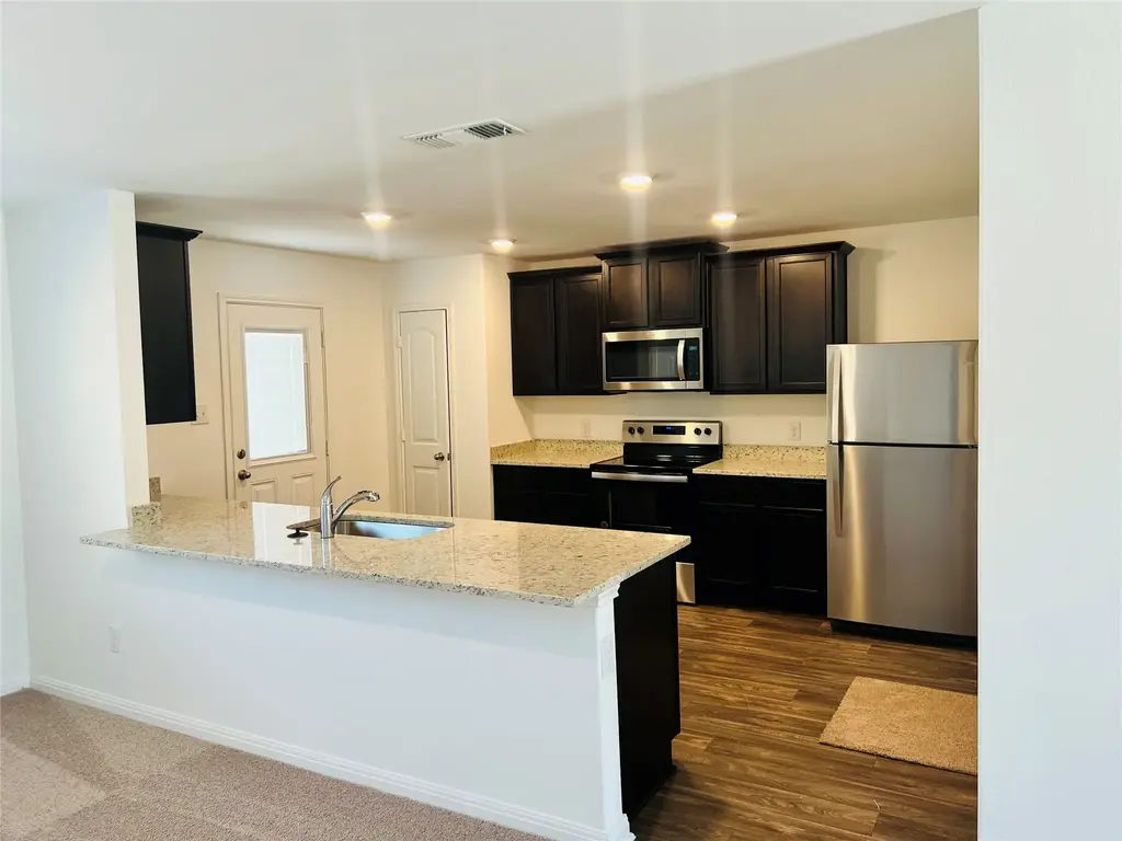 109 Fairfax Lane, Jarrell