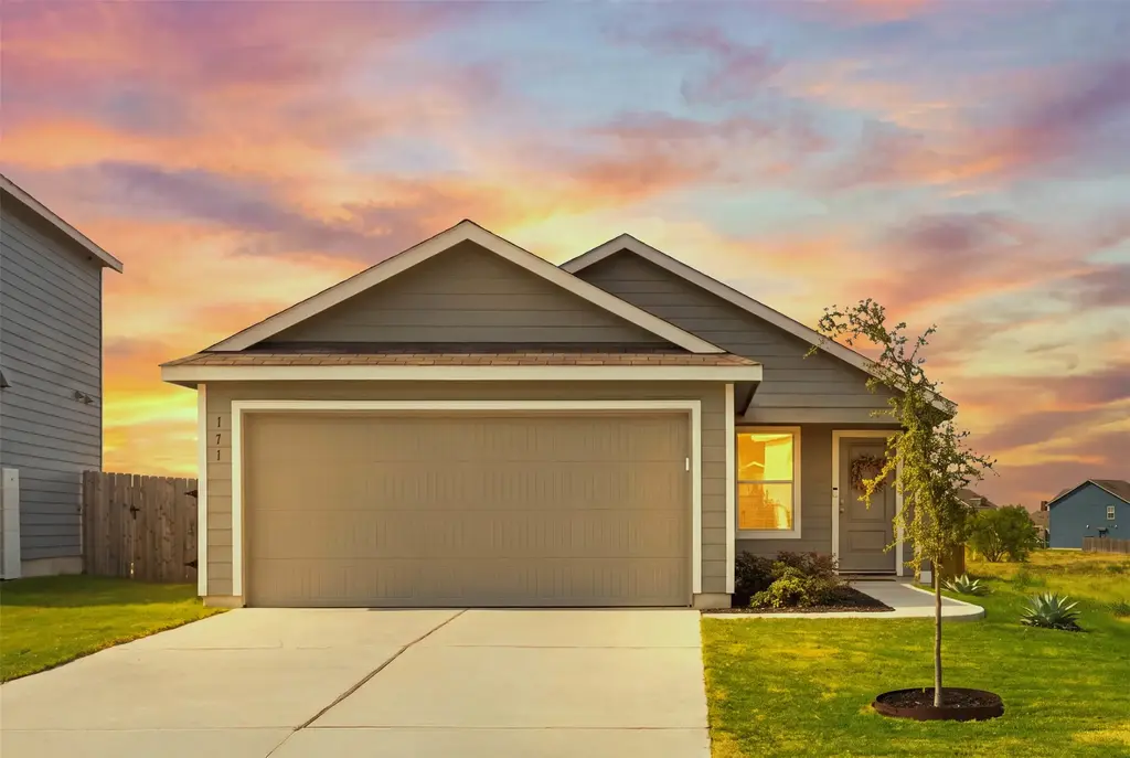 171 Cattle Queen Road, Jarrell