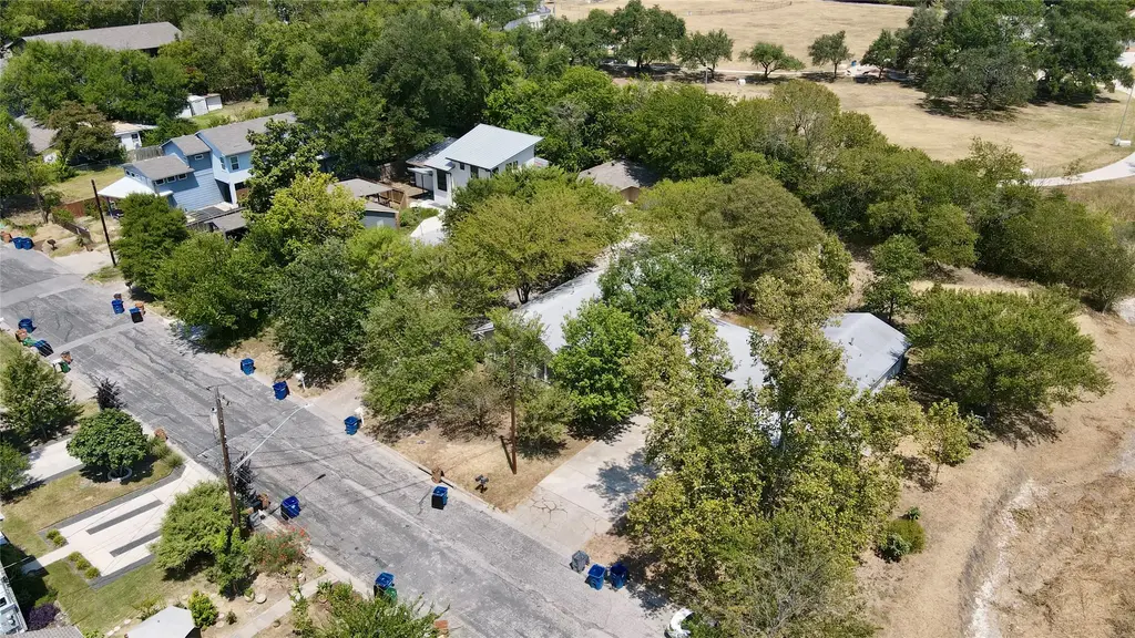 402 Swanee Drive, Austin