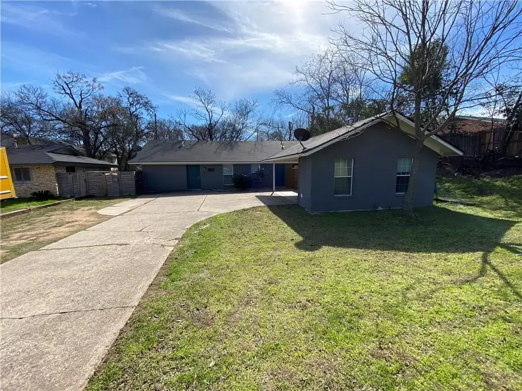 6113 Manor Road A, Austin
