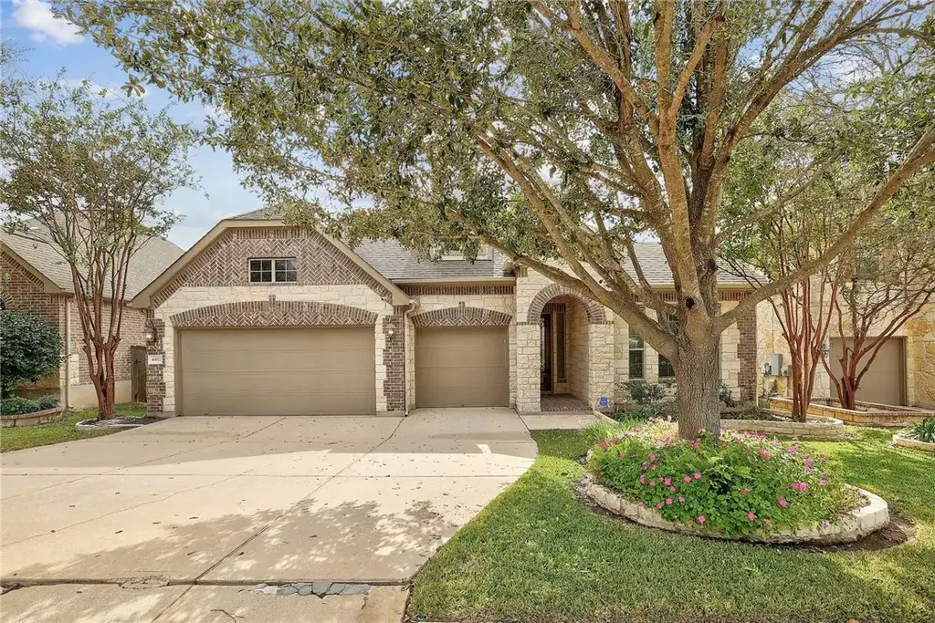4492 Wandering Vine Trail, Round Rock