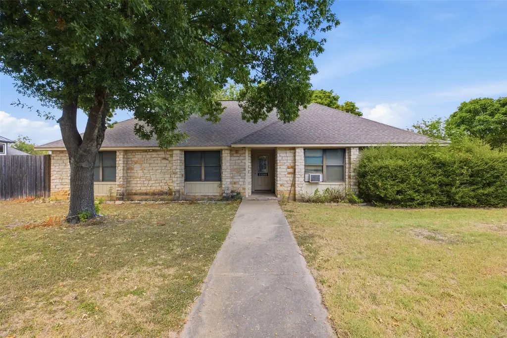 50208 Eagle Trace Drive, Georgetown