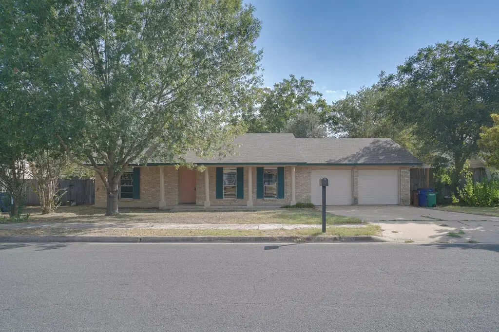 10110 Aspen Street, Austin