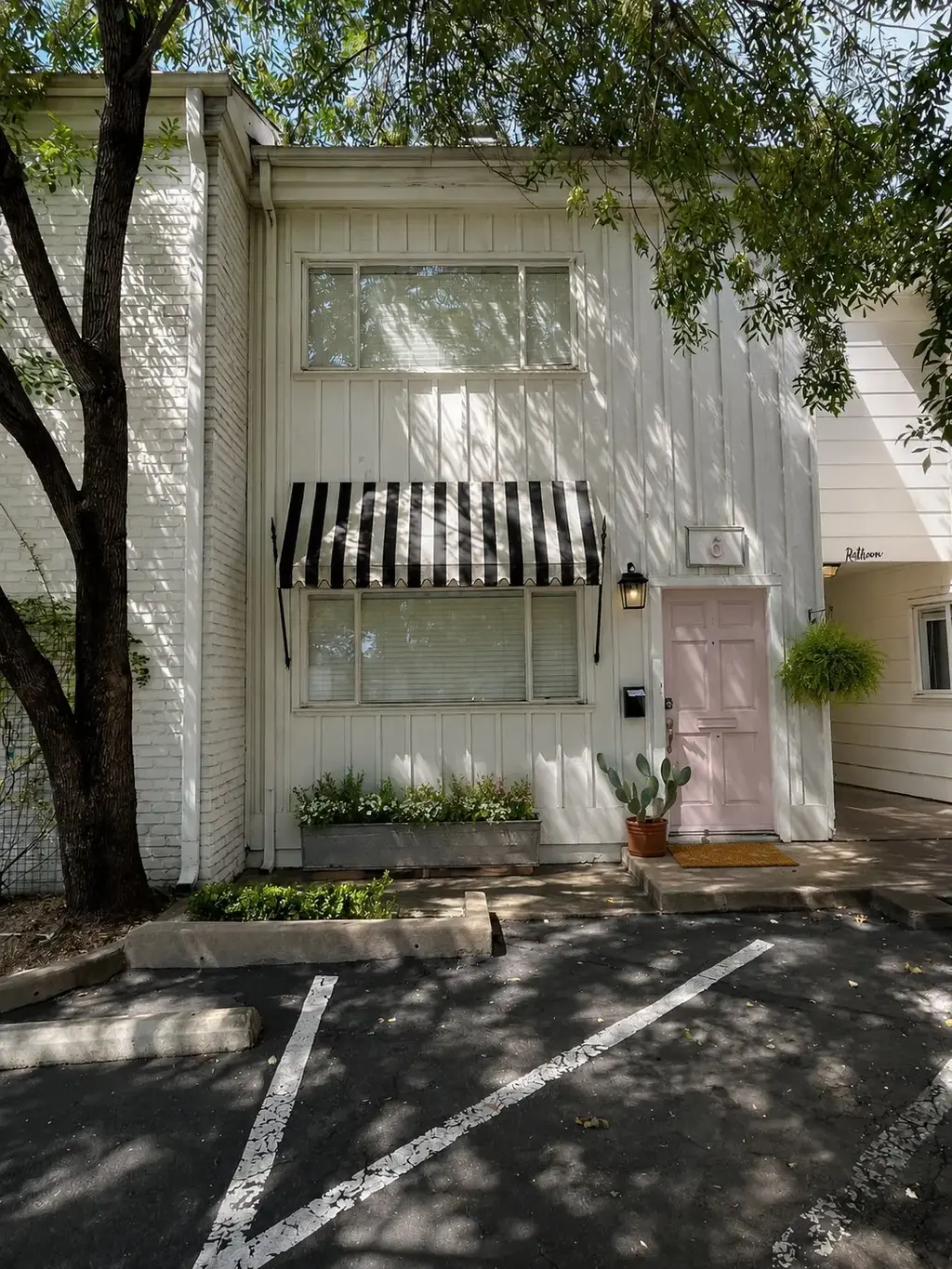 2401 Winsted Lane 6, Austin