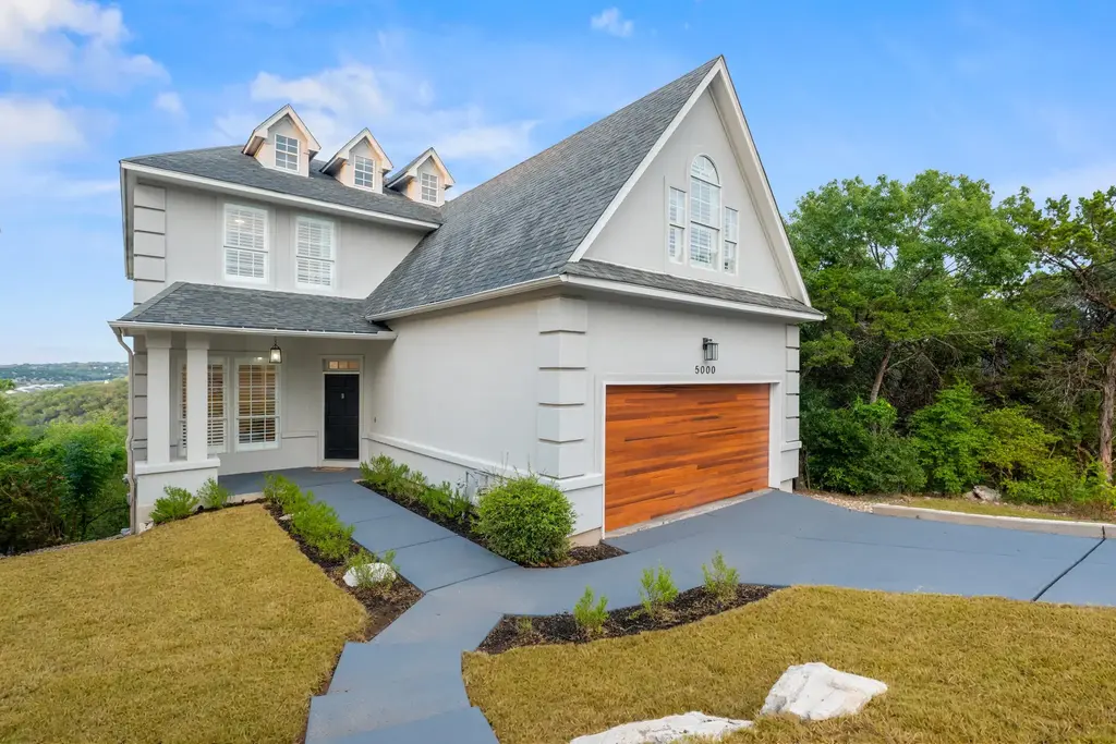 5000 Valburn Court, Austin