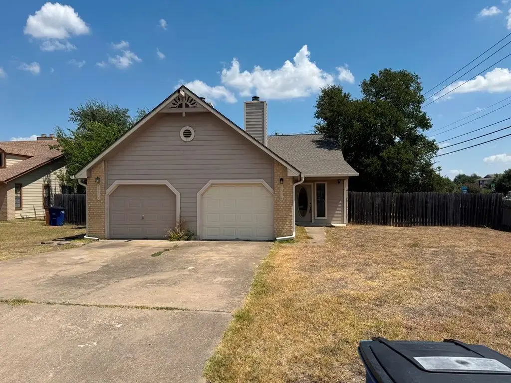 8700 Clearbrook Trail A, Austin
