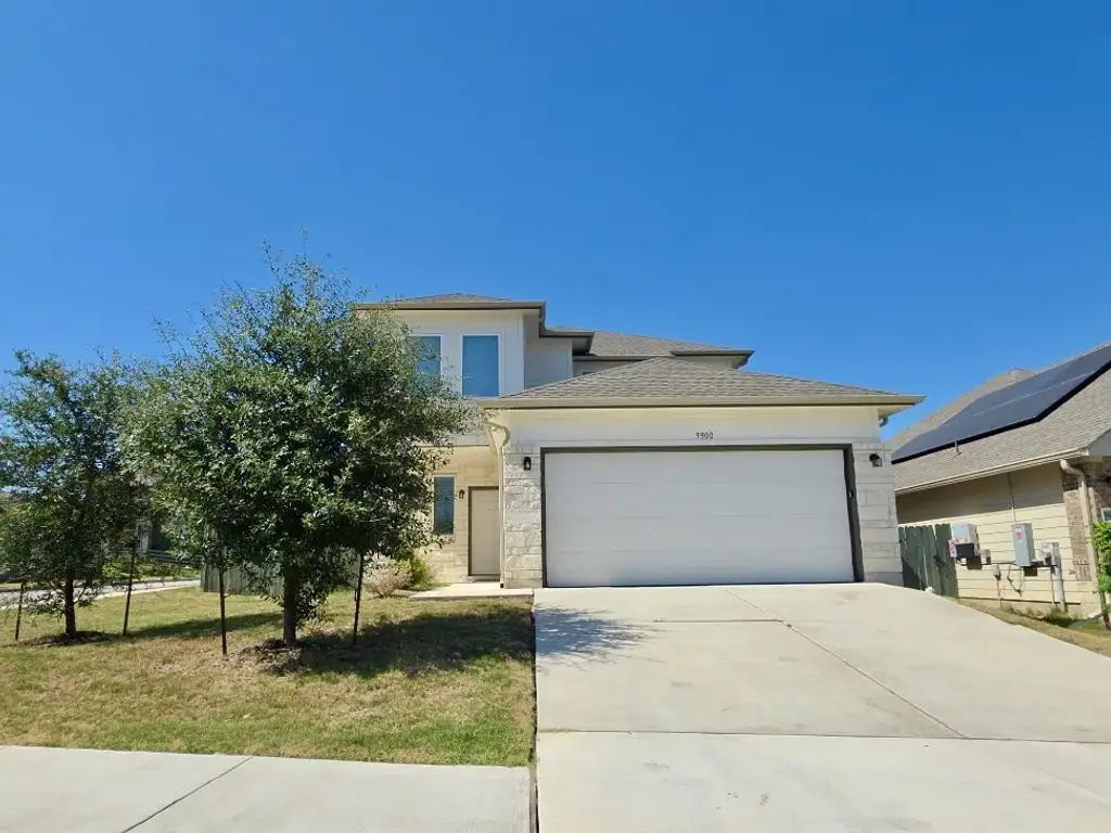 9900 Dalliance Lane, Manor