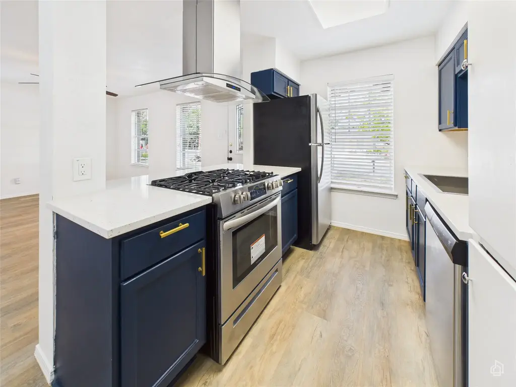 5809 Glenhollow Path, Austin