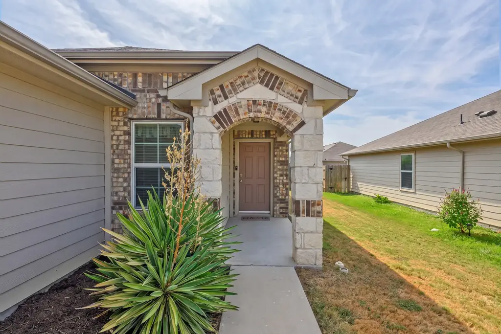 5721 Brampton Lane, Austin
