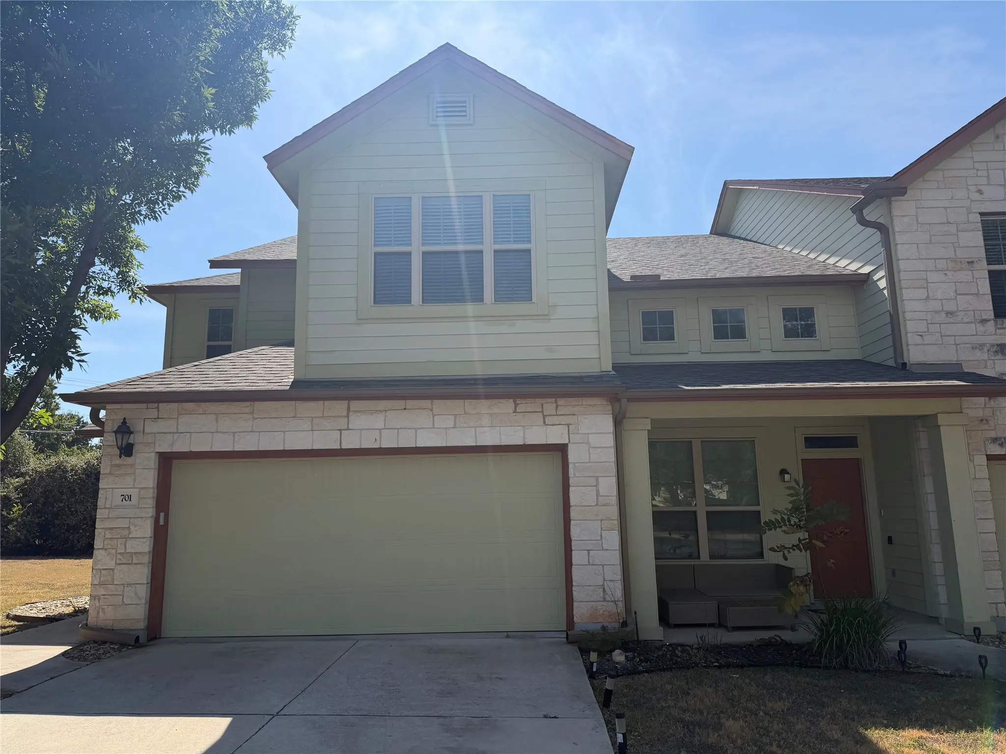 Photo of Listing #3009394