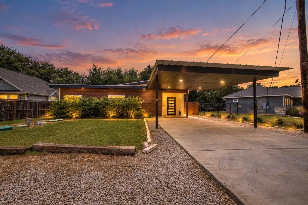 1630 Canyon Edge, Canyon Lake
