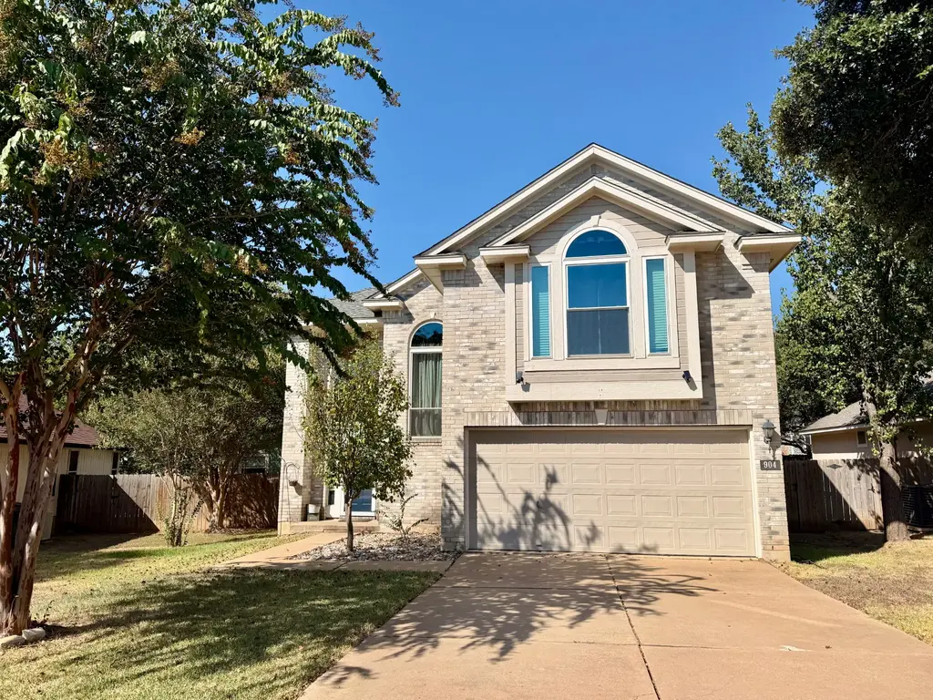 904 Double File Cove, Round Rock