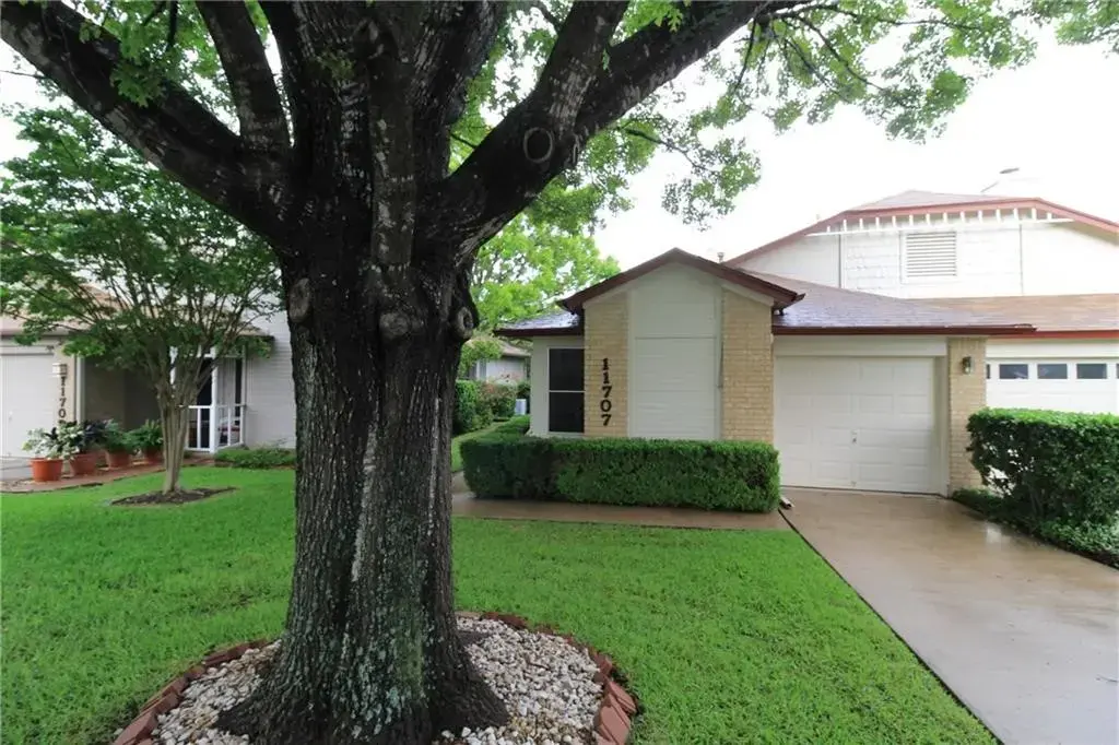 11707 Norwegian Wood Drive, Austin