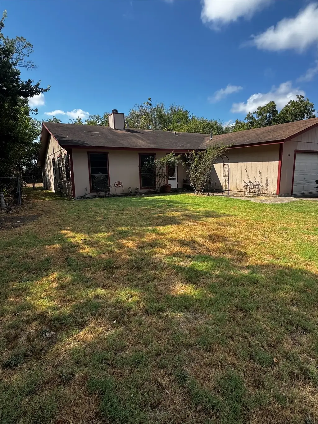 500 Hosack Street, Taylor
