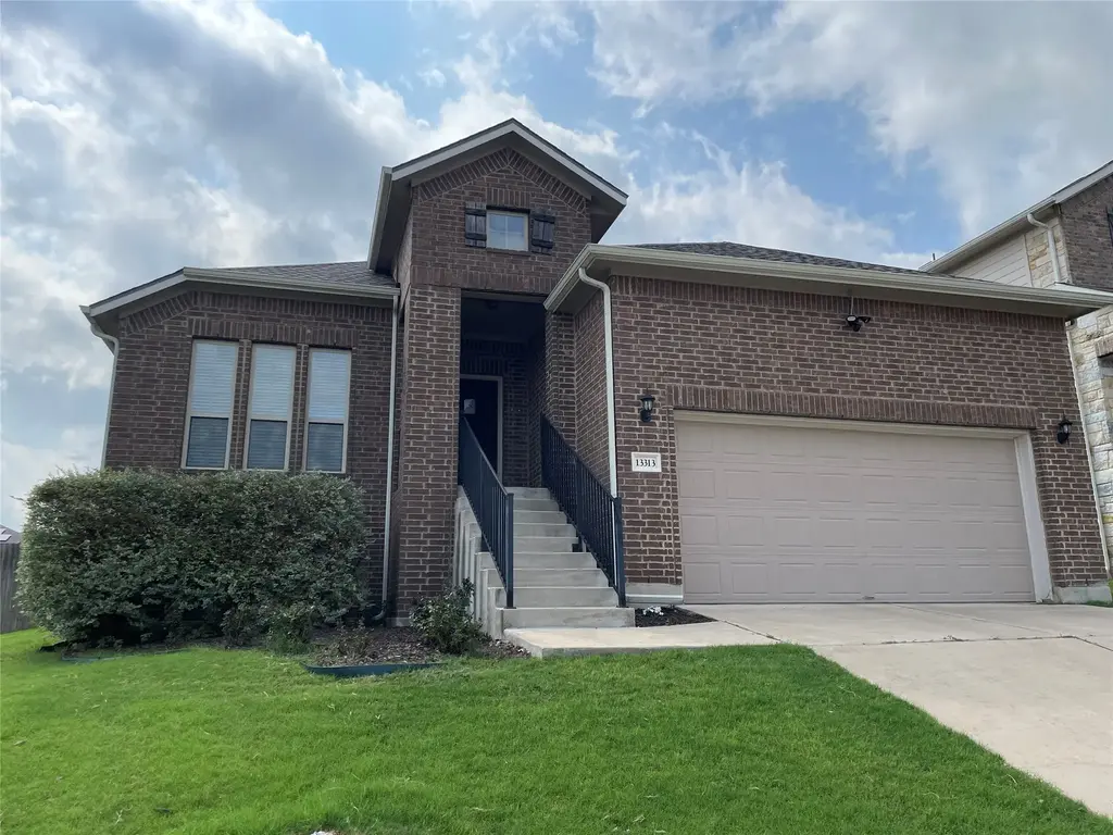 13313 Henneman Drive, Pflugerville