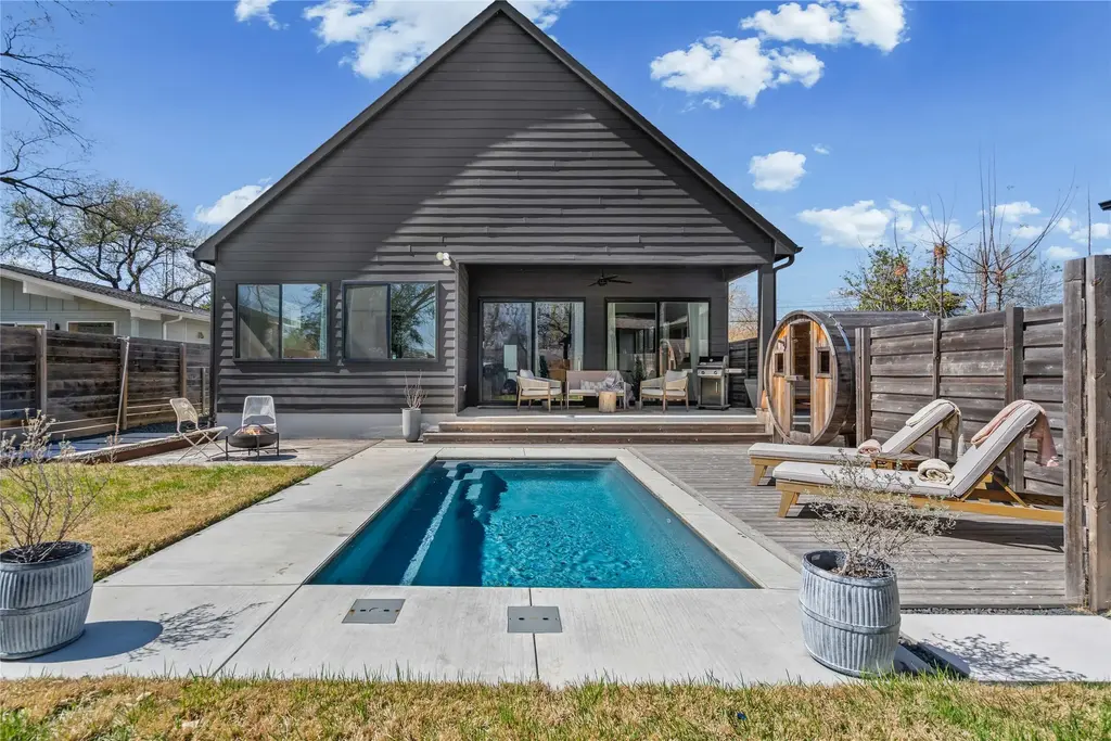 5907 Nancy Drive 1, Austin