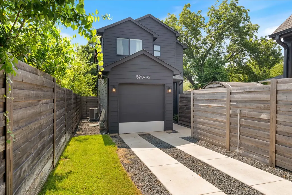 5907 Nancy Drive 2, Austin