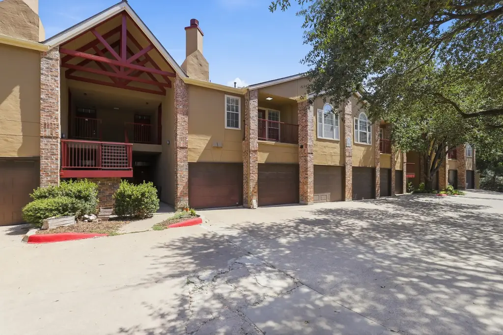6804 N Capital Of Texas Highway 422, Austin