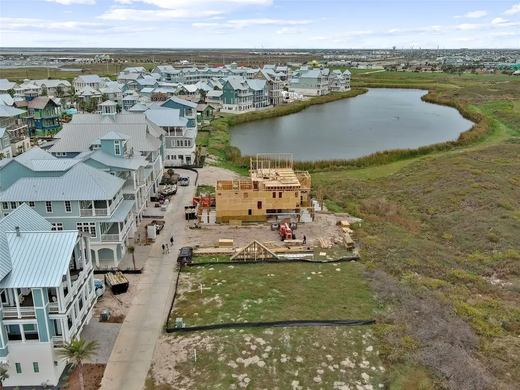 178 Shoregrass Loop, Port Aransas