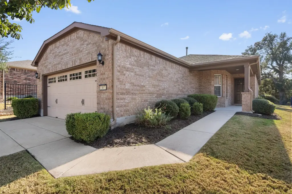 307 Kickapoo Creek Lane, Georgetown