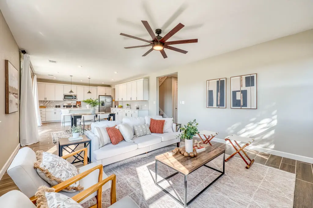 101 Plumbago Lane, Marble Falls