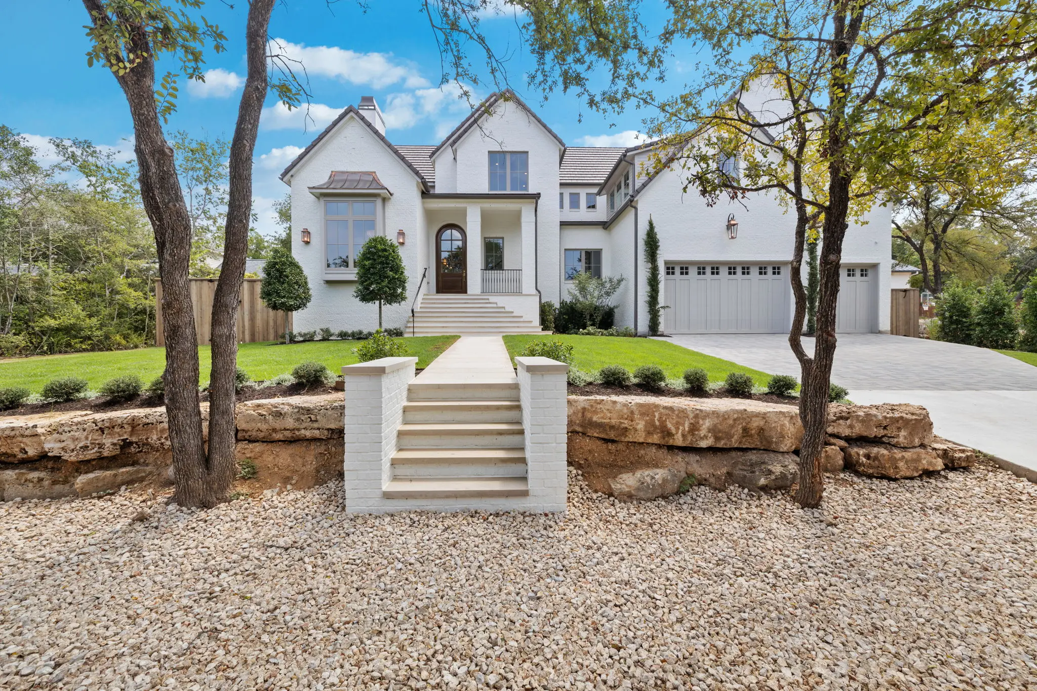 Photo of Listing #3017005