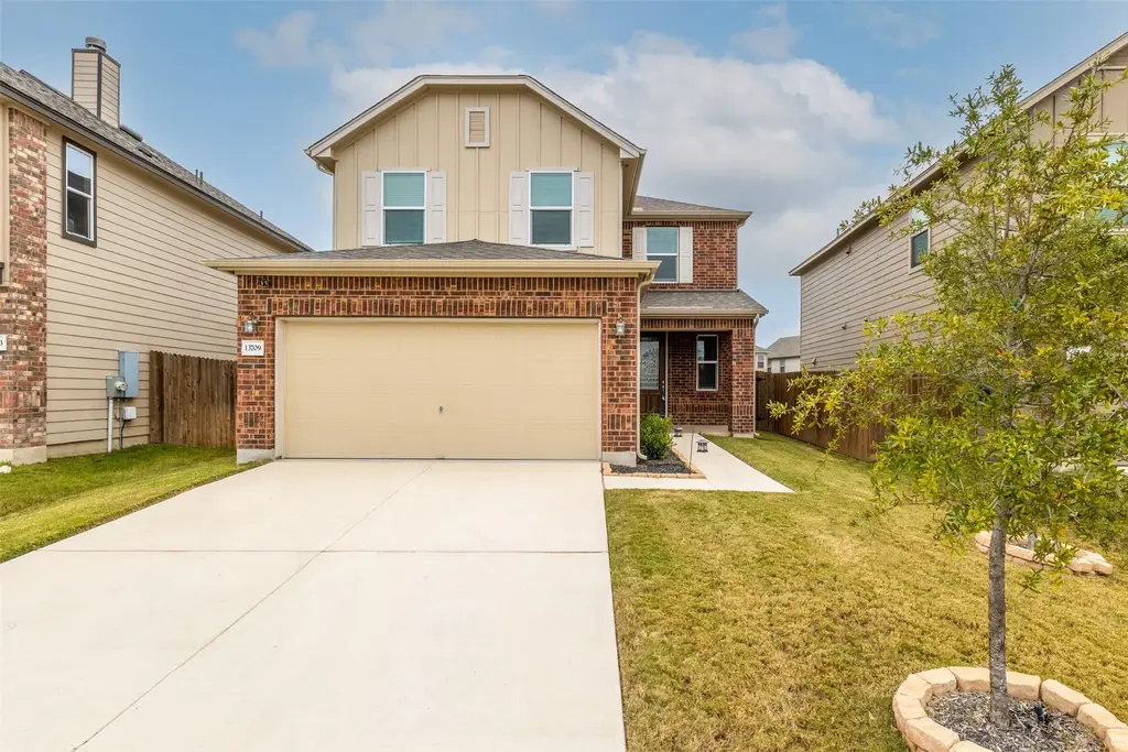 13709 Vigilance Street, Manor