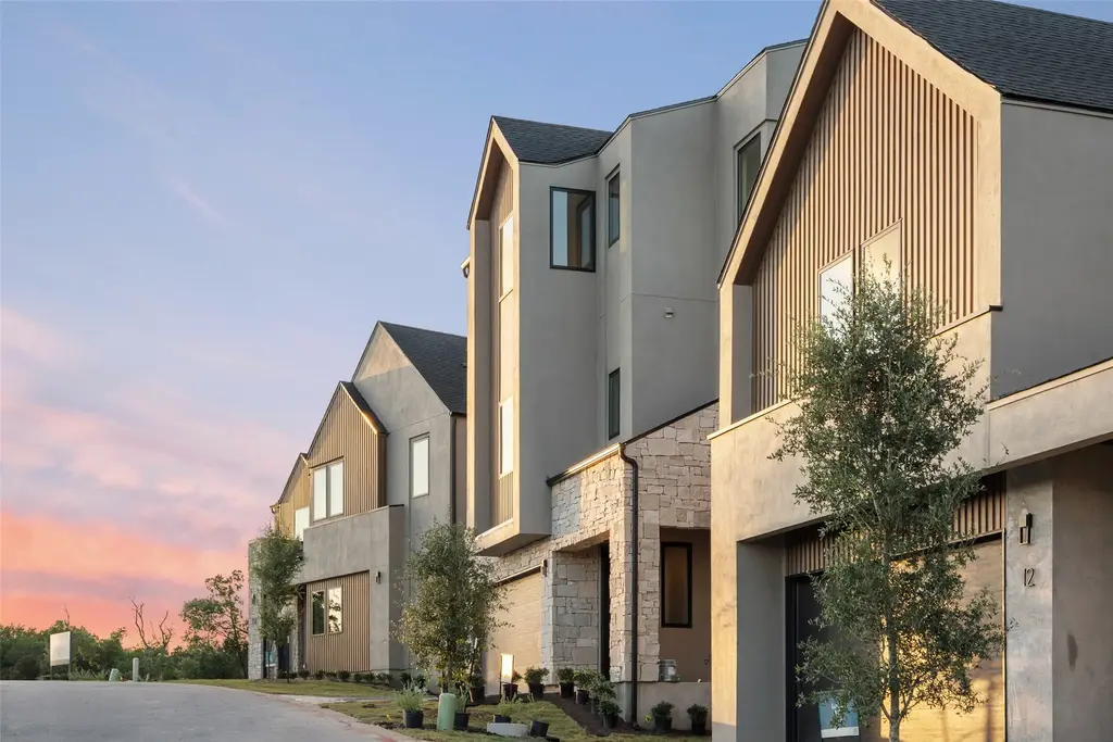 9803 Ribelin Ranch Court 11, Austin