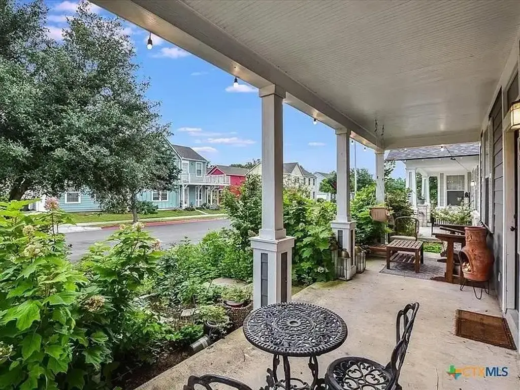305 Trestle Tree Street, San Marcos