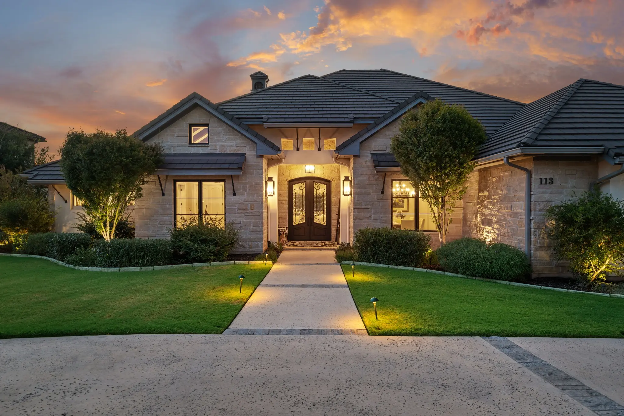 Photo of Listing #1478216