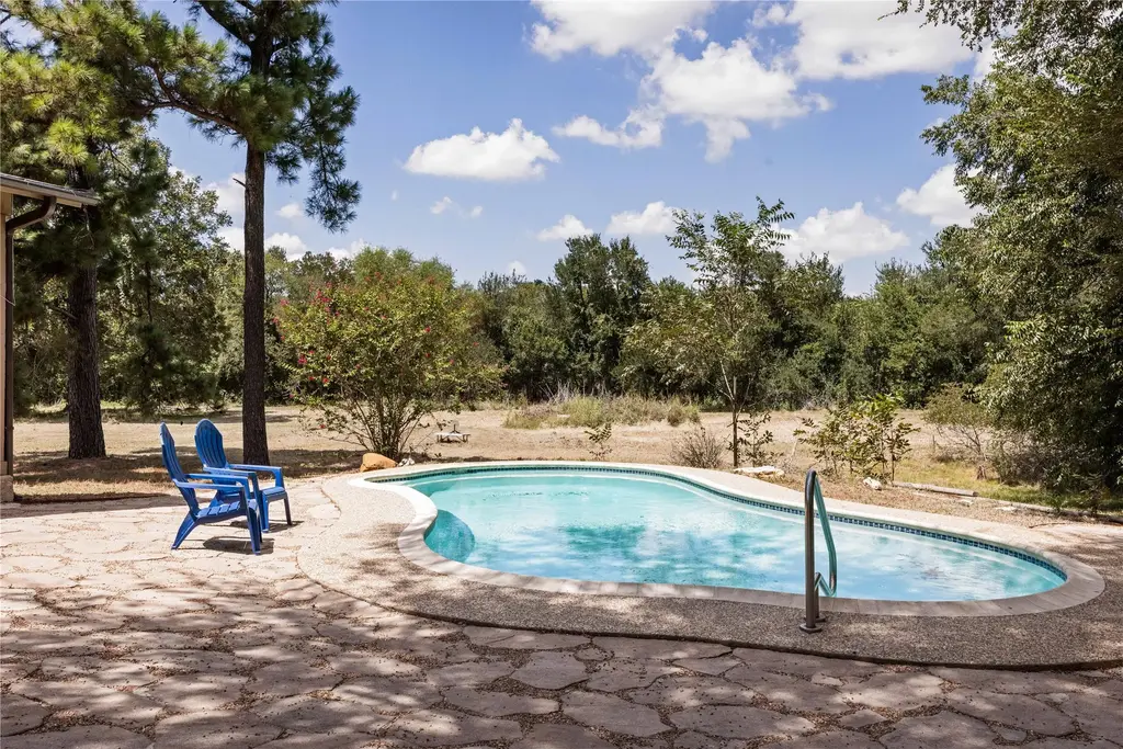 446 Roemer Road, Elgin