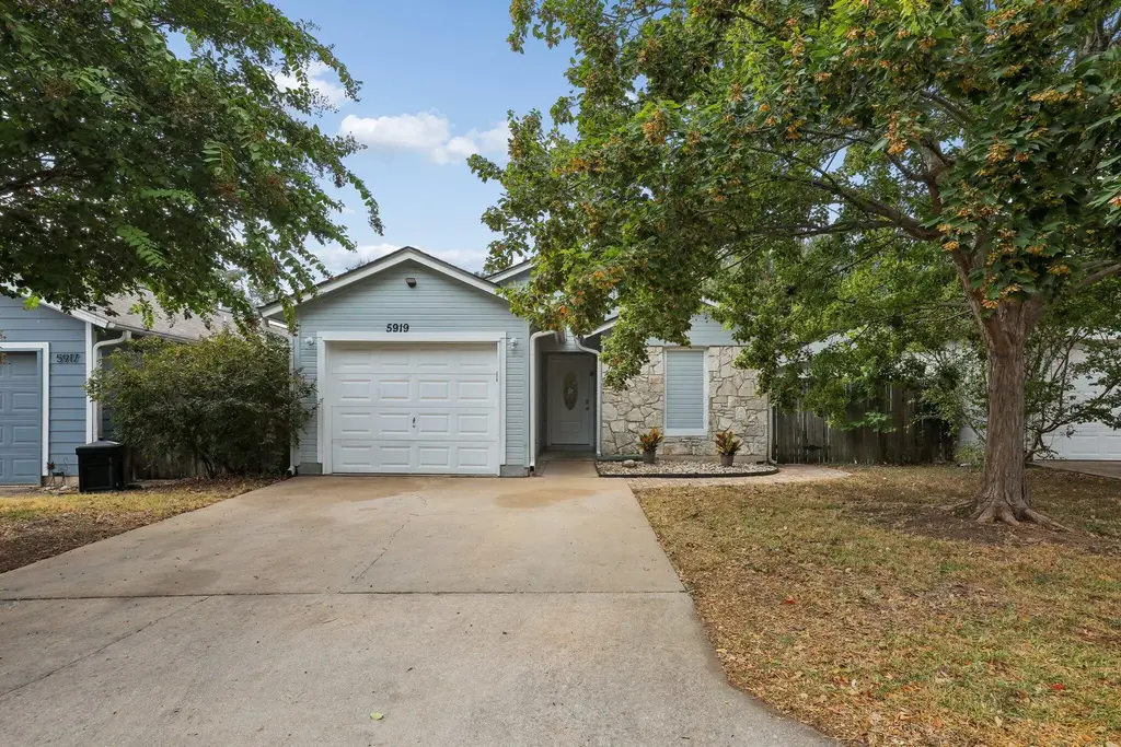 5919 Kevin Kelly Place, Austin