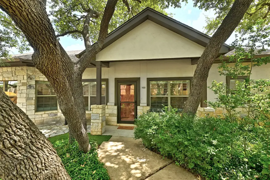 8701 Escarpment Boulevard 103, Austin