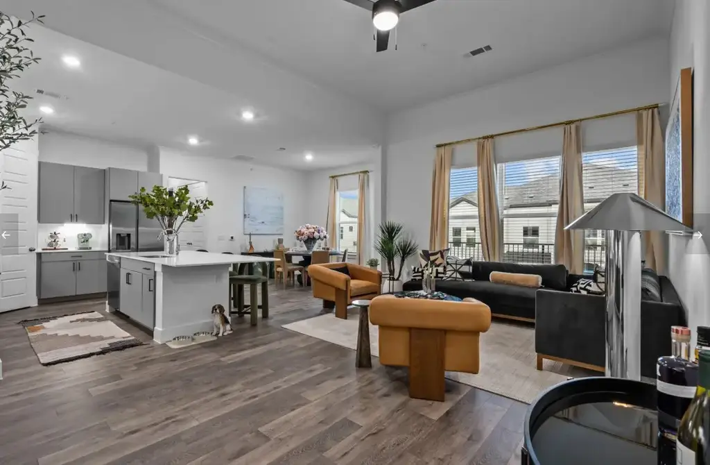 476 Suffield Drive 128, Buda