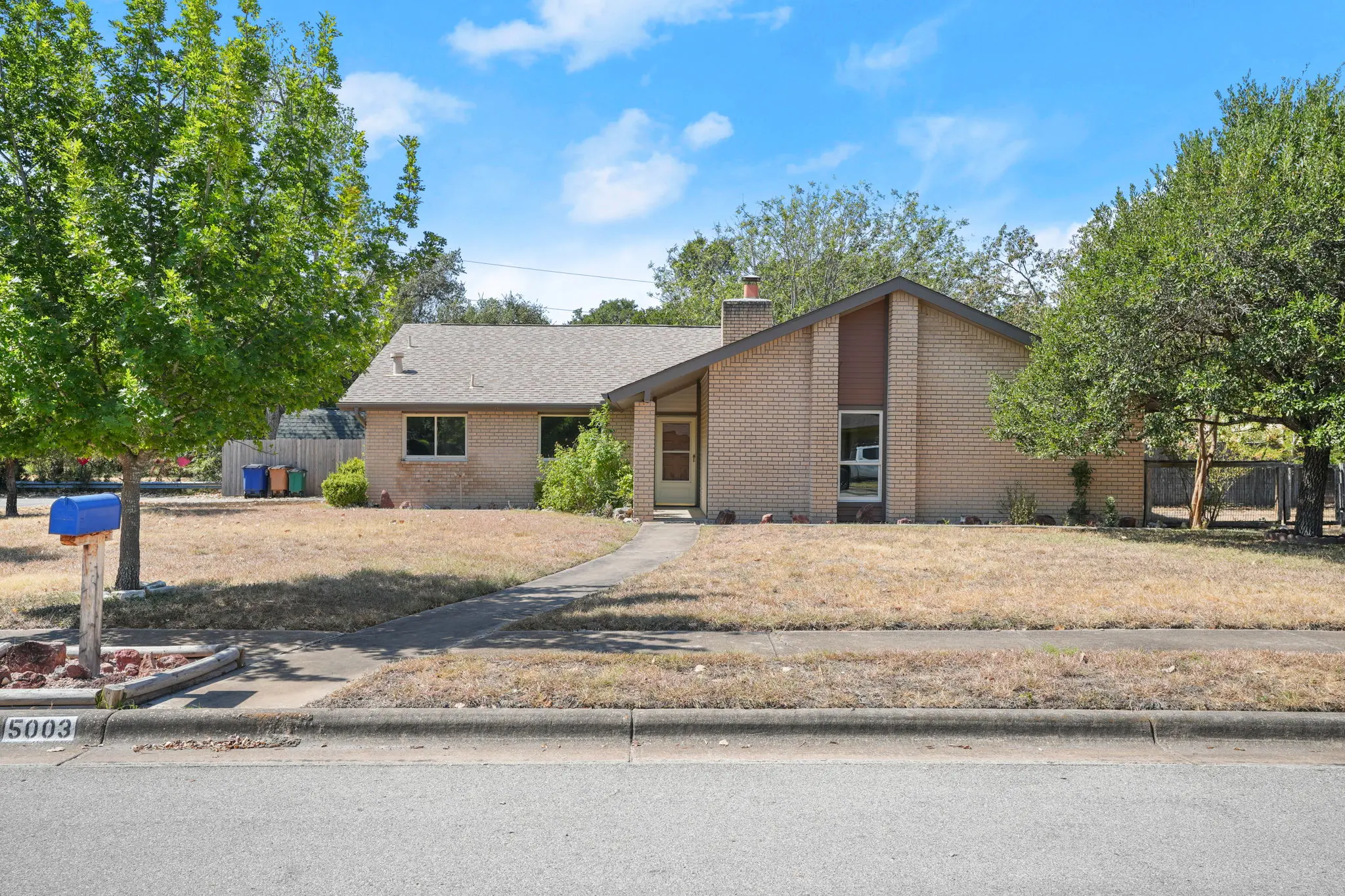 Photo of Listing #3941615