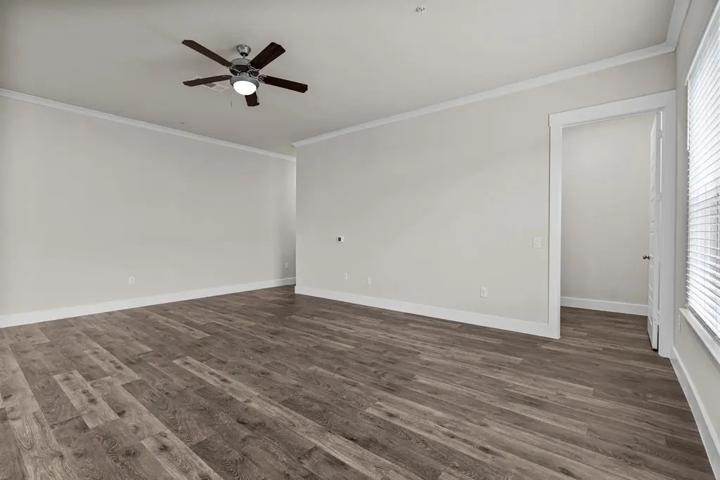 865 Limmer Loop 623, Hutto
