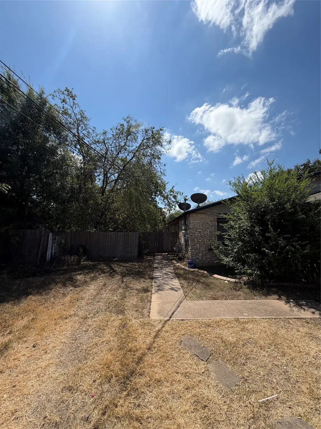 704 Osage Drive A, Leander