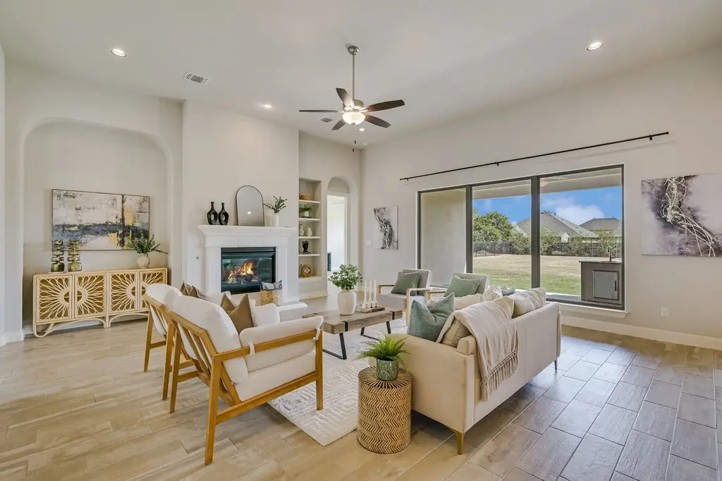 227 Dally Court, Dripping Springs