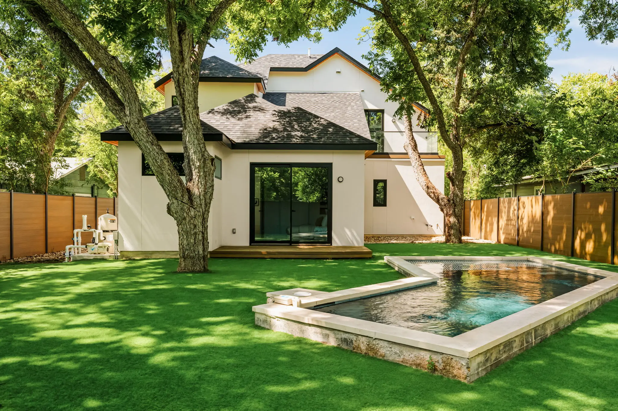 Photo of Listing #1809544