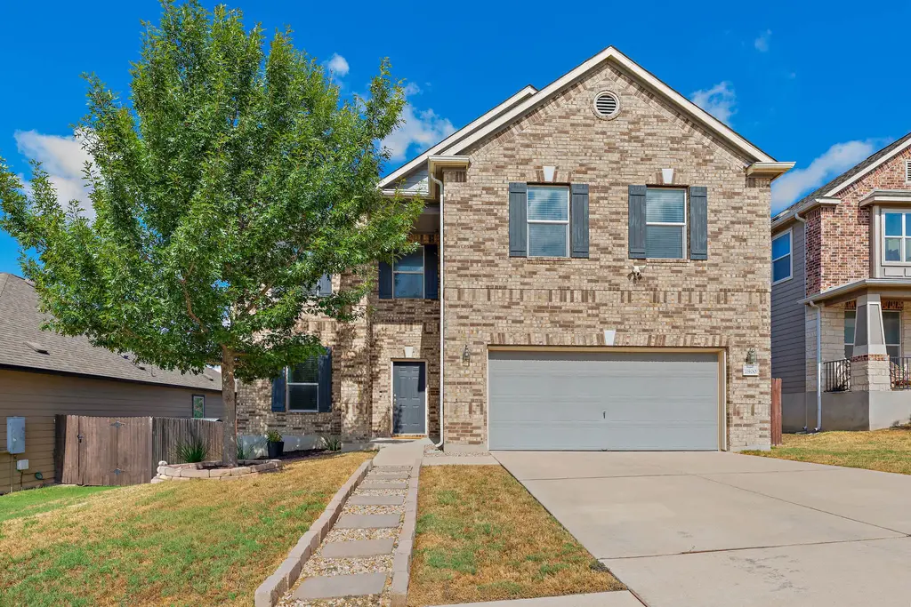 7800 Peccary Drive, Austin