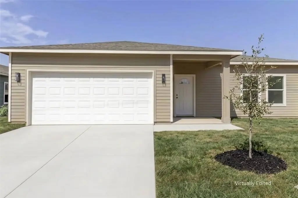 309 Myrtle Road, Smithville