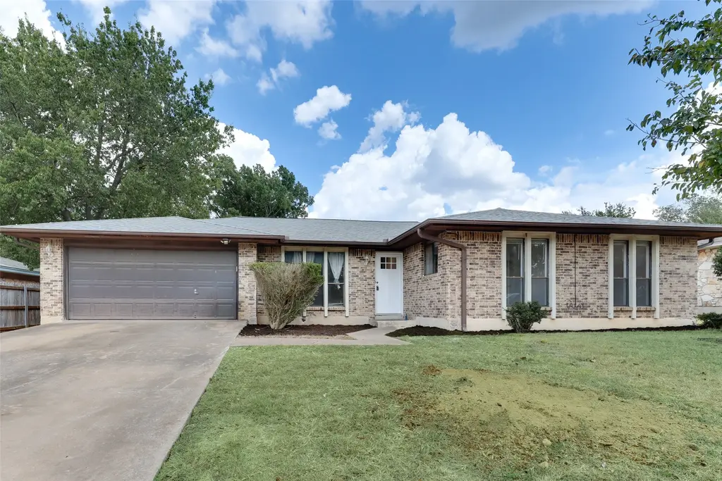 11407 Barrington Way, Austin